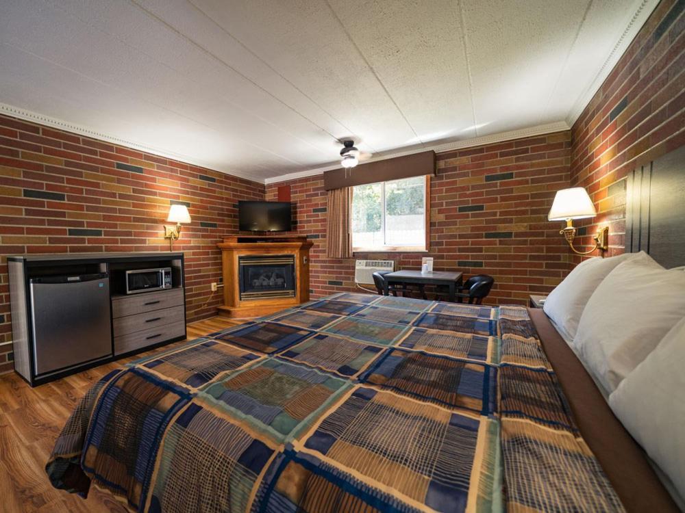 Fellows Creek Lodge Wayne Екстериор снимка